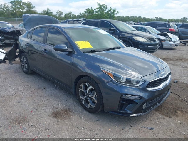 2020 Kia Forte Lxs მანქანა იყიდება აუქციონზე, vin: 3KPF24AD7LE225315, აუქციონის ნომერი: 44851180