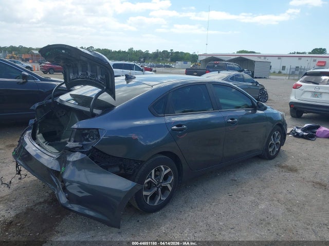 2020 Kia Forte Lxs მანქანა იყიდება აუქციონზე, vin: 3KPF24AD7LE225315, აუქციონის ნომერი: 44851180