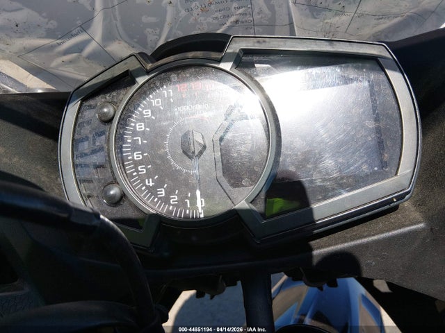 JKAEXKH11JDA14264 Kawasaki EX400