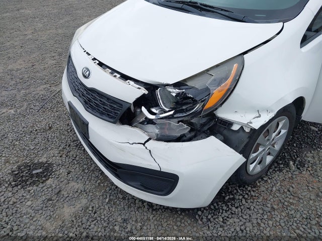 Продаж на аукціоні авто 2015 Kia Rio Lx, vin: KNADM4A37F6452598, номер лоту: 44851198
