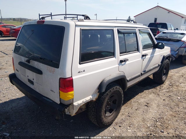 Auction sale of the 1998 Jeep Cherokee Classic/sport, vin: 1J4FJ68S4WL225443, lot number: 44851218