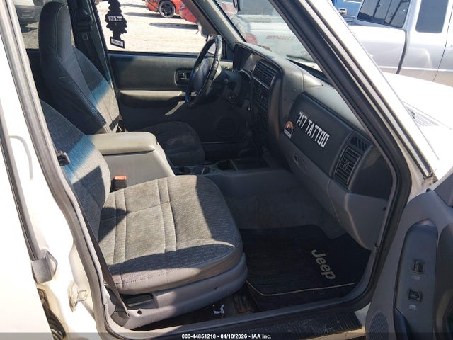 Auction sale of the 1998 Jeep Cherokee Classic/sport, vin: 1J4FJ68S4WL225443, lot number: 44851218