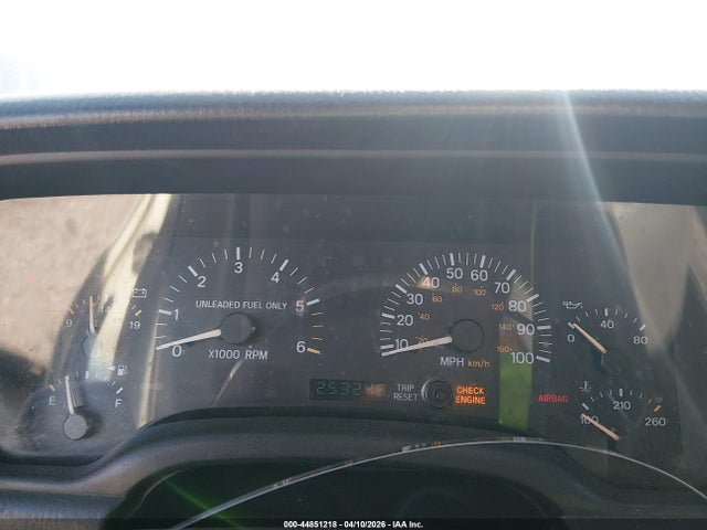 Auction sale of the 1998 Jeep Cherokee Classic/sport, vin: 1J4FJ68S4WL225443, lot number: 44851218