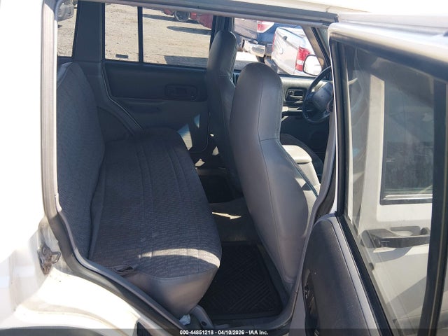 Auction sale of the 1998 Jeep Cherokee Classic/sport, vin: 1J4FJ68S4WL225443, lot number: 44851218