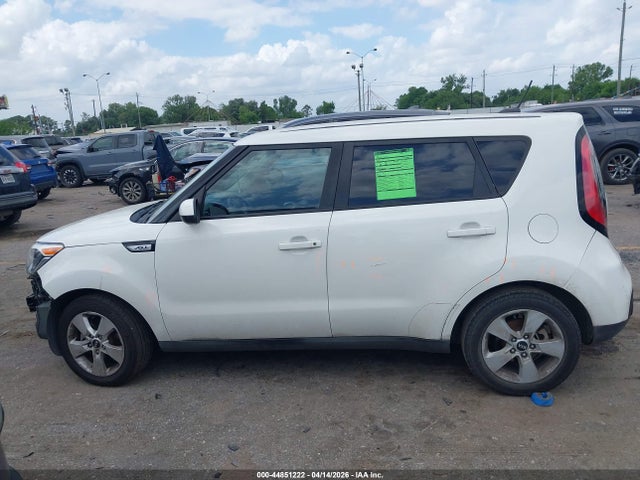 Продаж на аукціоні авто 2017 Kia Soul, vin: KNDJN2A2XH7437380, номер лоту: 44851222