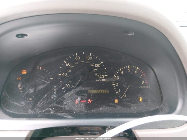 44851230 :رقم المزاد ، JTJGF10U330152152 vin ، 2003 Lexus Rx 300 مزاد بيع