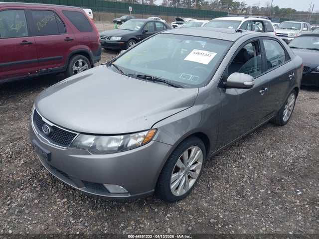 2010 KIA FORTE KNAFW4A34A5245376 Photo 1