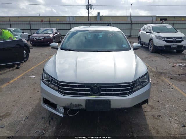 Aukcja sprzedaży 2016 Volkswagen Passat 1.8t Se, vin: 1VWBT7A34GC027564, numer aukcji: 44851233