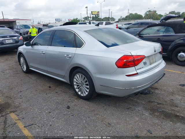 Aukcja sprzedaży 2016 Volkswagen Passat 1.8t Se, vin: 1VWBT7A34GC027564, numer aukcji: 44851233