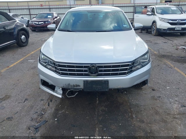 Aukcja sprzedaży 2016 Volkswagen Passat 1.8t Se, vin: 1VWBT7A34GC027564, numer aukcji: 44851233