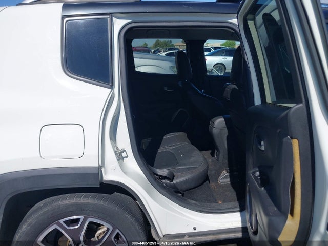 44851253 :رقم المزاد ، ZACCJADT5FPC18782 vin ، 2015 Jeep Renegade Limited مزاد بيع