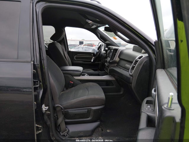 Продажа на аукционе авто 2020 Ram 2500 Big Horn  4x4 6'4 Box, vin: 3C6UR5DL6LG115296, номер лота: 44851274
