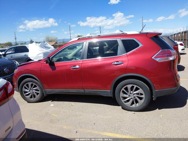 2015 Nissan Rogue Sl მანქანა იყიდება აუქციონზე, vin: 5N1AT2MV1FC841227, აუქციონის ნომერი: 44851276