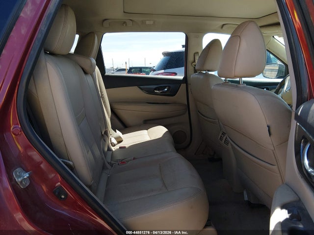 2015 Nissan Rogue Sl მანქანა იყიდება აუქციონზე, vin: 5N1AT2MV1FC841227, აუქციონის ნომერი: 44851276