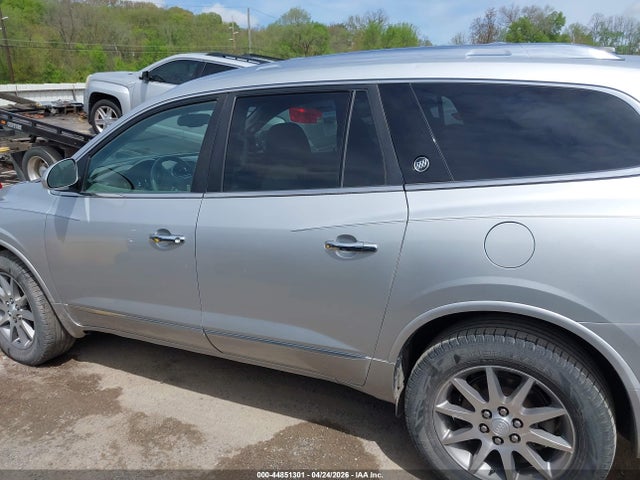 44851301 :رقم المزاد ، 5GAKRAKD6HJ161898 vin ، 2017 Buick Enclave Convenience مزاد بيع