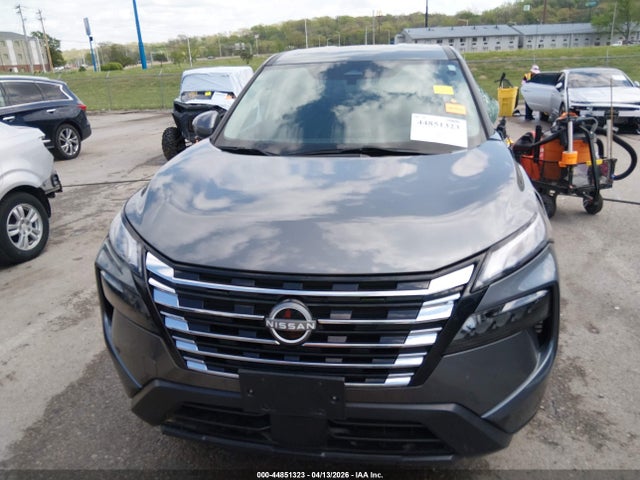 44851323 :رقم المزاد ، 5N1BT3BB6RC717526 vin ، 2024 Nissan Rogue Sv Intelligent Awd مزاد بيع