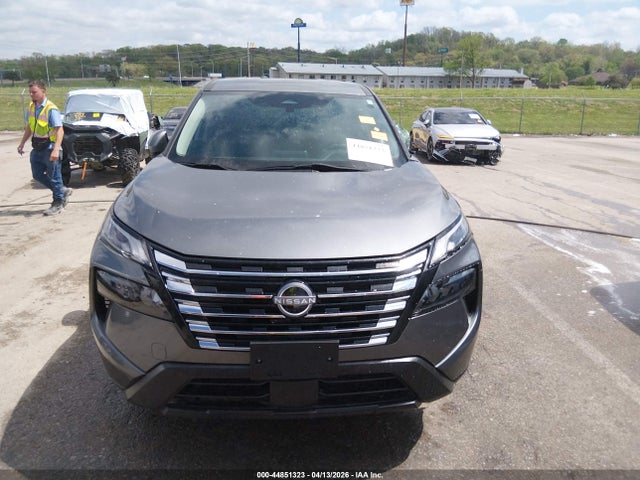 44851323 :رقم المزاد ، 5N1BT3BB6RC717526 vin ، 2024 Nissan Rogue Sv Intelligent Awd مزاد بيع