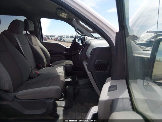 2017 FORD F-150 1FTEW1E80HKD63830 Photo 4