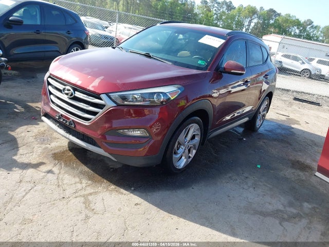 KM8J33A26HU355073 Hyundai Tucson Sport
