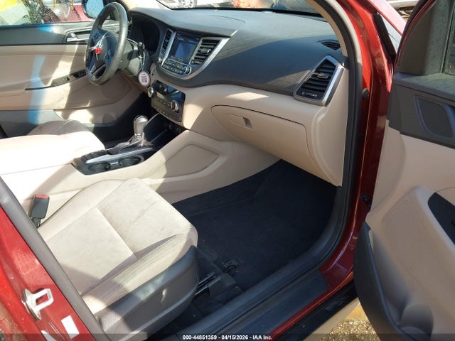 KM8J33A26HU355073 Hyundai Tucson Sport