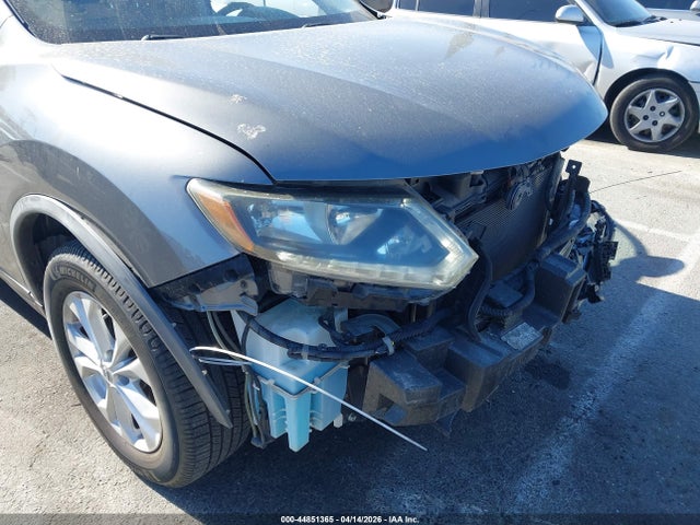 JN8AT2MT8GW004224 Nissan ROGUE SV