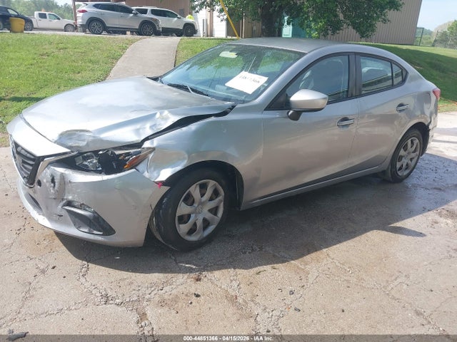 Продажа на аукционе авто 2014 Mazda Mazda3 I Sport, vin: JM1BM1U71E1186546, номер лота: 44851366