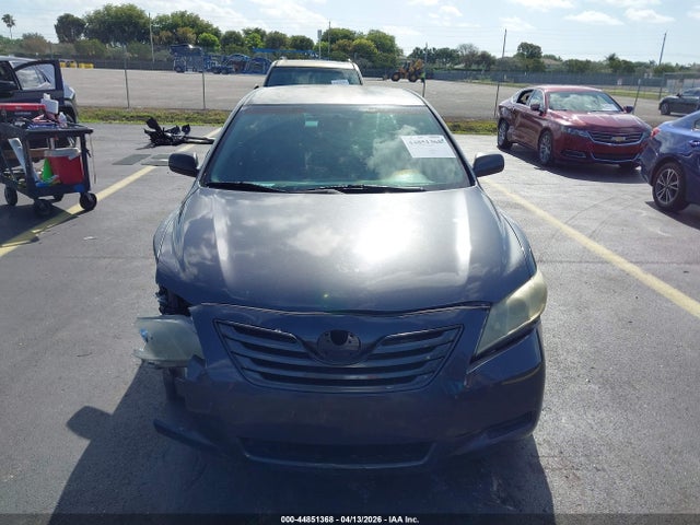 44851368 :رقم المزاد ، 4T1BE46K17U155780 vin ، 2007 Toyota Camry Le مزاد بيع