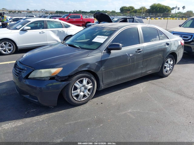 44851368 :رقم المزاد ، 4T1BE46K17U155780 vin ، 2007 Toyota Camry Le مزاد بيع