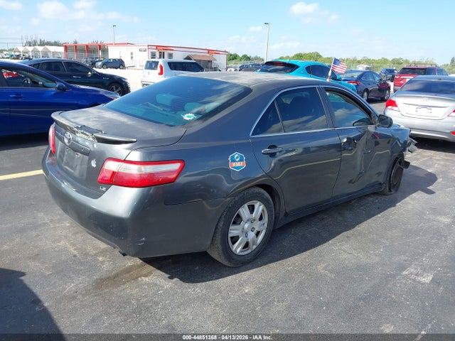 44851368 :رقم المزاد ، 4T1BE46K17U155780 vin ، 2007 Toyota Camry Le مزاد بيع
