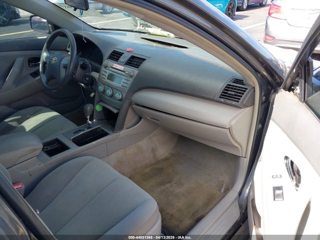 44851368 :رقم المزاد ، 4T1BE46K17U155780 vin ، 2007 Toyota Camry Le مزاد بيع