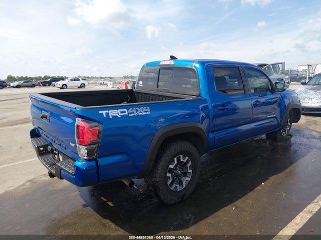 2017 Toyota Tacoma Trd Off Road მანქანა იყიდება აუქციონზე, vin: 5TFCZ5AN7HX099008, აუქციონის ნომერი: 44851369