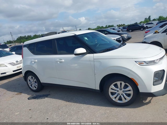 Продаж на аукціоні авто 2022 Kia Soul Lx, vin: KNDJ23AU2N7154189, номер лоту: 44851385