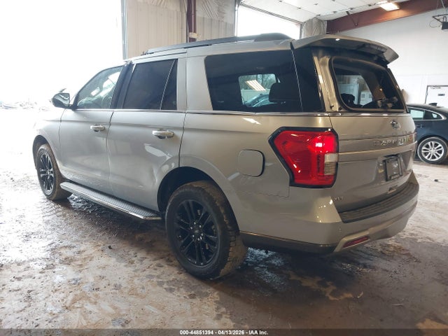 Продаж на аукціоні авто 2023 Ford Expedition Xlt, vin: 1FMJU1J80PEA25623, номер лоту: 44851394