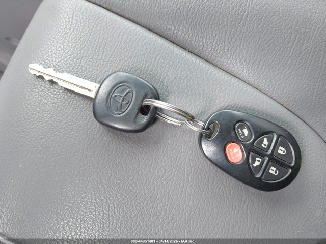 2008 TOYOTA SIENNA 5TDZK23C58S168499 Photo 10
