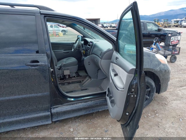 2008 TOYOTA SIENNA 5TDZK23C58S168499 Photo 4