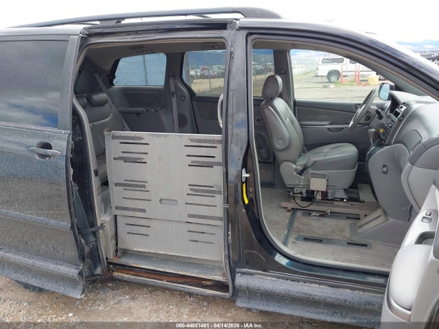 2008 TOYOTA SIENNA 5TDZK23C58S168499 Photo 7