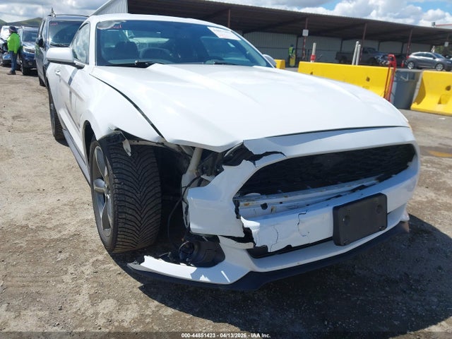 1FA6P8AM5G5307558 Ford Mustang V6