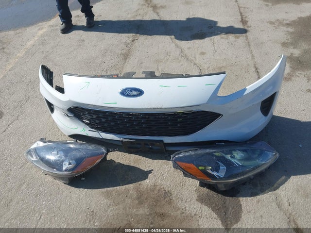 1FMCU0BZ9MUA90966 Ford Escape Se Hybrid