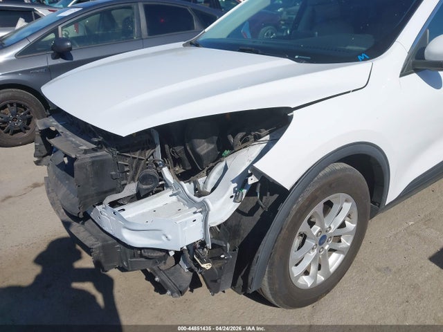 1FMCU0BZ9MUA90966 Ford Escape Se Hybrid