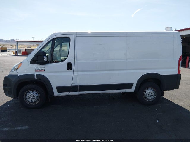 2018 Ram Promaster 1500 Low Roof 136 Wb მანქანა იყიდება აუქციონზე, vin: 3C6TRVAG1JE155765, აუქციონის ნომერი: 44851434