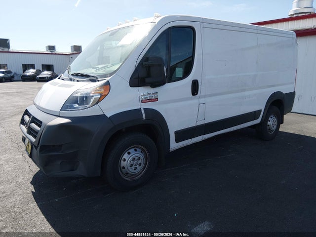 2018 Ram Promaster 1500 Low Roof 136 Wb მანქანა იყიდება აუქციონზე, vin: 3C6TRVAG1JE155765, აუქციონის ნომერი: 44851434