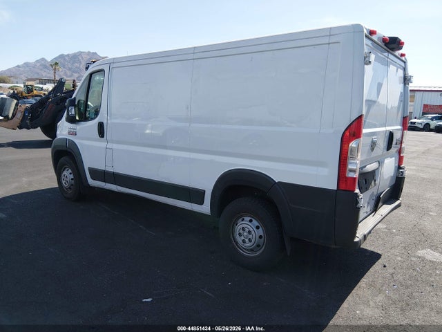 2018 Ram Promaster 1500 Low Roof 136 Wb მანქანა იყიდება აუქციონზე, vin: 3C6TRVAG1JE155765, აუქციონის ნომერი: 44851434