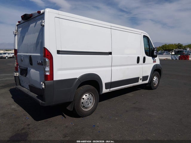 2018 Ram Promaster 1500 Low Roof 136 Wb მანქანა იყიდება აუქციონზე, vin: 3C6TRVAG1JE155765, აუქციონის ნომერი: 44851434