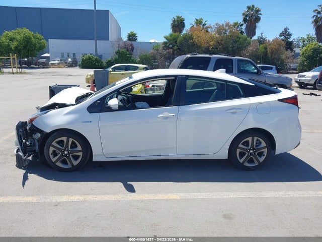 Toyota PRIUS XLE 2021 JTDKAMFU2M3131202 Image 17