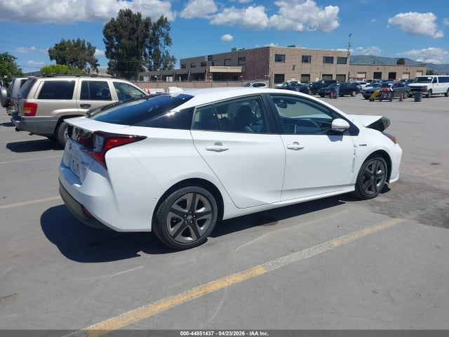 Toyota PRIUS XLE 2021 JTDKAMFU2M3131202 Image 4