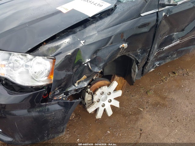 44851439 :رقم المزاد ، 2C4RC1BG7FR673235 vin ، 2015 Chrysler Town & Country Touring مزاد بيع