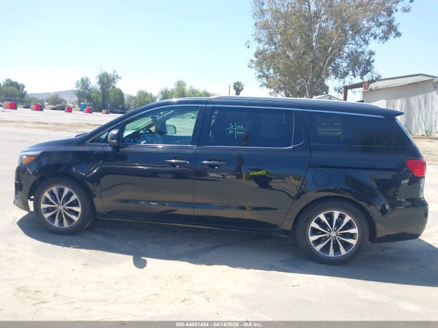Продажа на аукционе авто 2018 Kia Sedona Sx, vin: KNDMC5C10J6398979, номер лота: 44851454