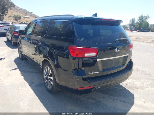 Продажа на аукционе авто 2018 Kia Sedona Sx, vin: KNDMC5C10J6398979, номер лота: 44851454