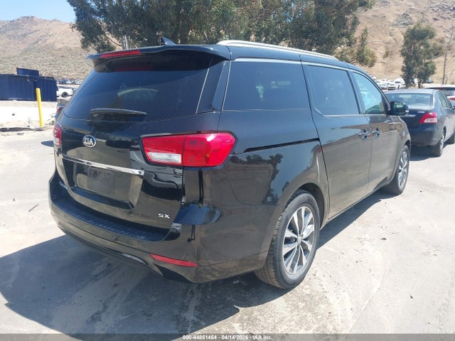 Продажа на аукционе авто 2018 Kia Sedona Sx, vin: KNDMC5C10J6398979, номер лота: 44851454