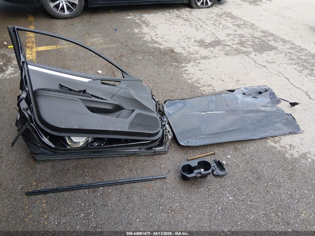 Aukcja sprzedaży 2016 Honda Civic Lx, vin: 2HGFC2F51GH520716, numer aukcji: 44851475